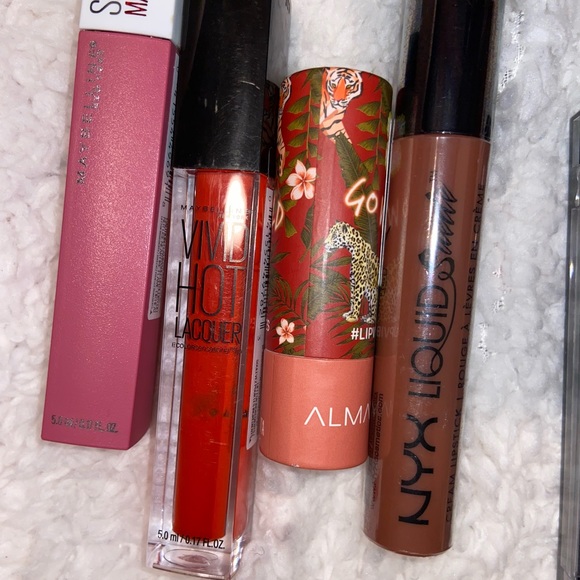 Drugstore makeup bundle new with packaging! - Picture 7 of 7